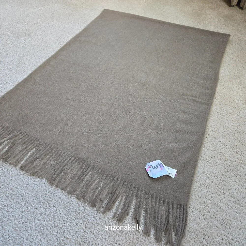 NWT Sky Cashmere Scarf Greenish Brown